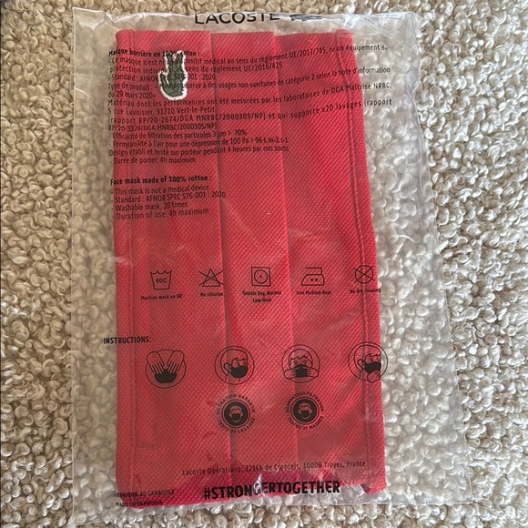 Lacoste Bold Red Face Mask - Picture 1 of 1